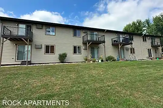 219 Buncombe Dr Photo 1