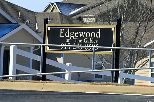 Edgewood at the Gables Photo 2