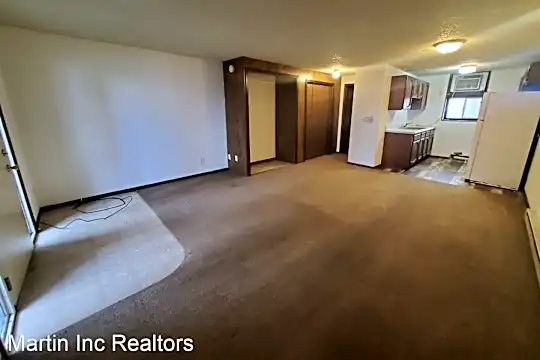 1009 Thorndale Ave Photo 2