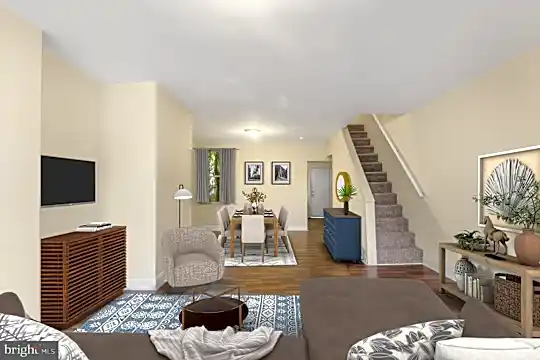 2015 Dickinson St Photo 1