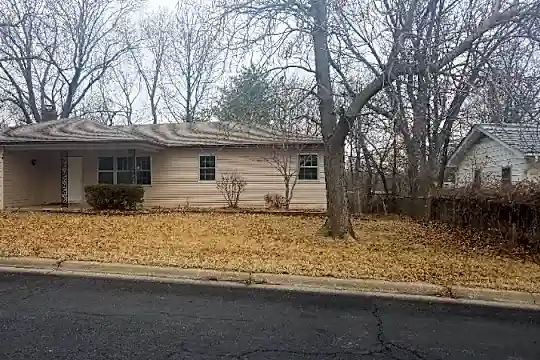 19 E Leslie Ln Photo 1