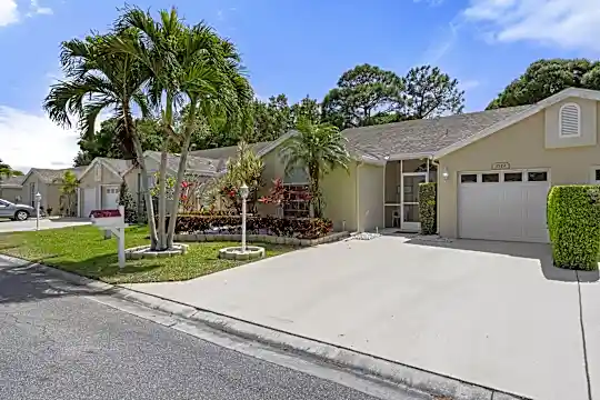3519 Mill Brook Way Cir Photo 2
