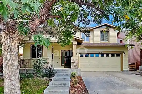 10176 Ventura Street Photo 1