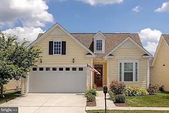 114 Trumpet Vine Dr Photo 1