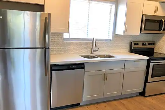 Indigo Apartments Photo 1