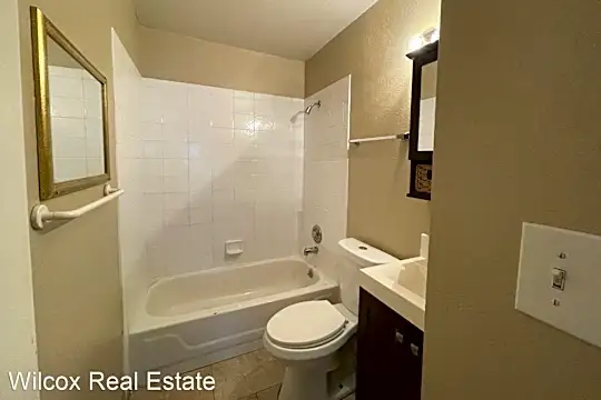2989 Skyline Dr Photo 2