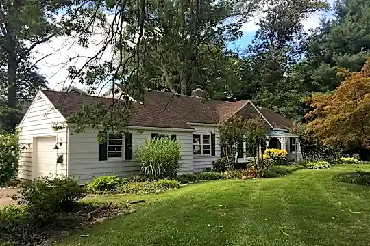 500 Covington Terrace Photo 1
