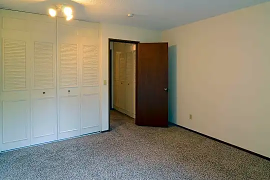 Pennbrooke Apartments Photo 2