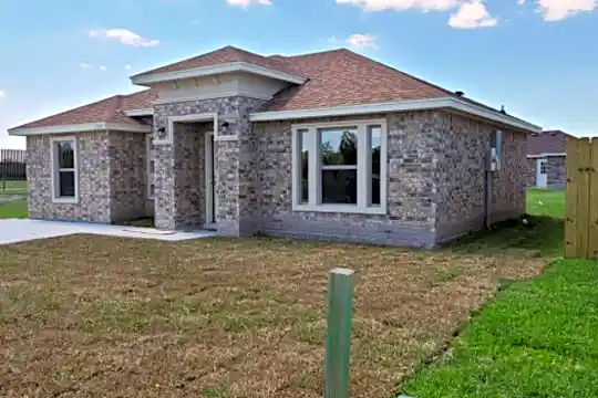 7884 Palma De Micharos Dr Photo 2