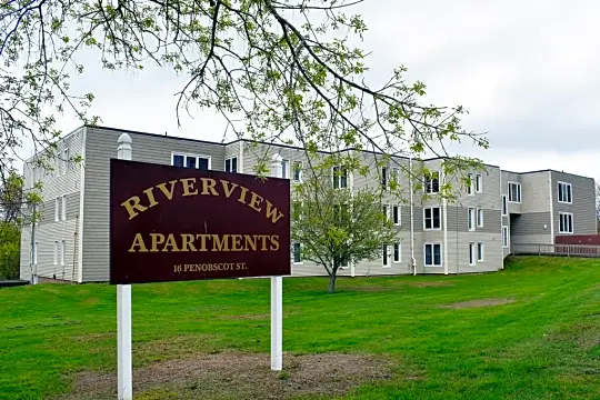 Riverview Apartments Photo 1