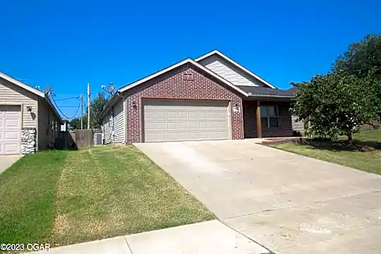 2314 Murphy Ave