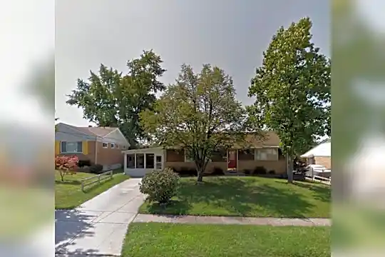 10893 Willfleet Dr Photo 2