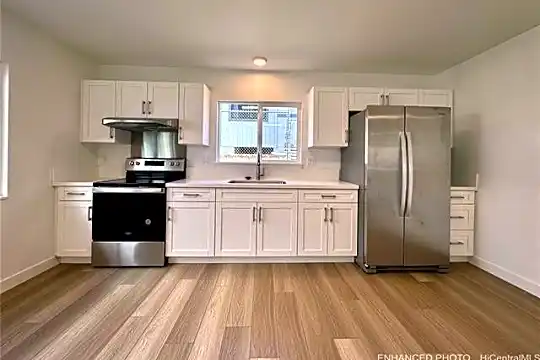1603 Perry St Photo 2