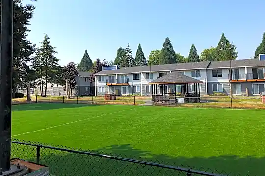 Driftwood Apartments Photo 1