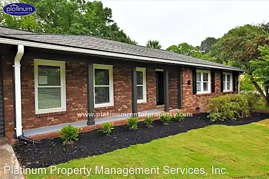 1710 Bonnterre Dr Photo 2