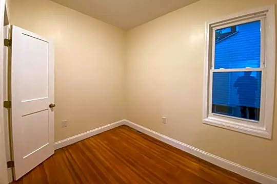 1103 South St Photo 2