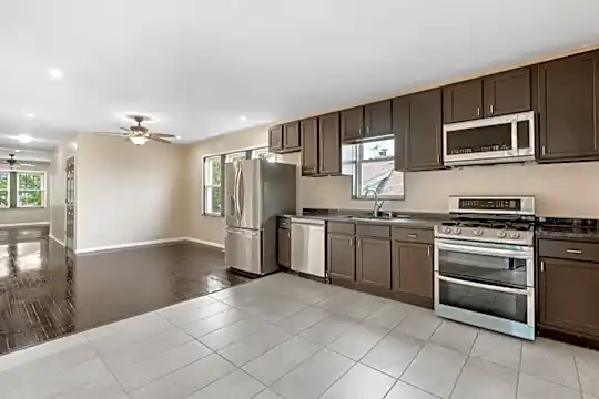 4453 N Kildare Ave #2 Photo 2