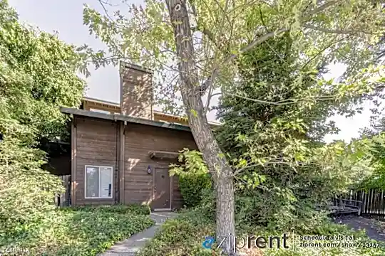 1311 Drake Dr Photo 1