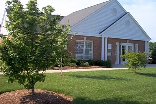 Patuxent Crossing Apartments