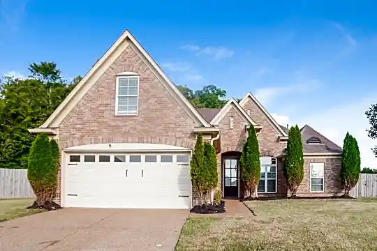 10340 Hillman Cove Photo 1