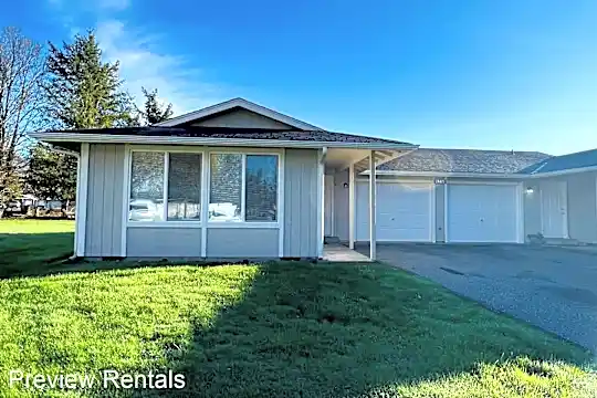 24415 Richards Rd Photo 1