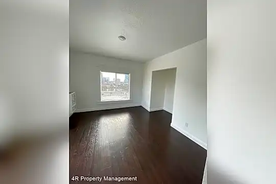 1723 James M Wood Blvd Photo 2