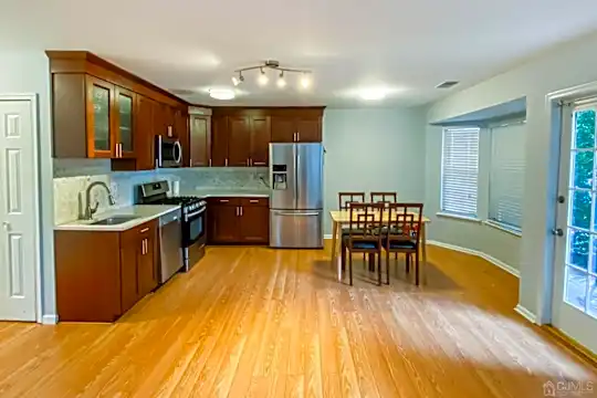 3 Lear Ct Photo 2