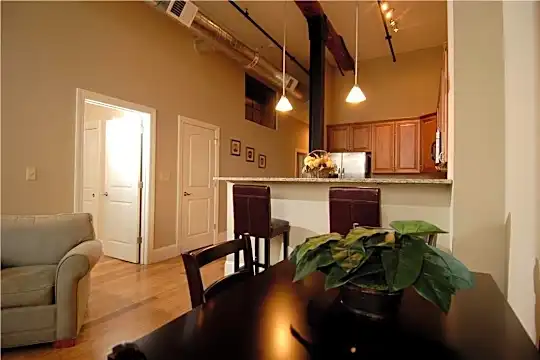 11 Eagle St #245 Photo 1