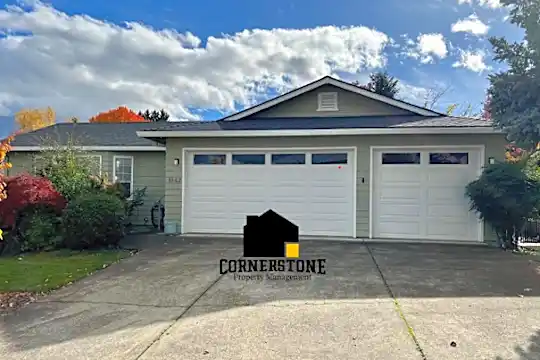 1842 Garden Dr Photo 1