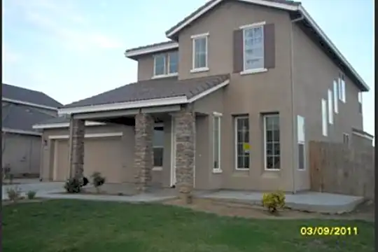 1999 Lemon Ave Photo 1