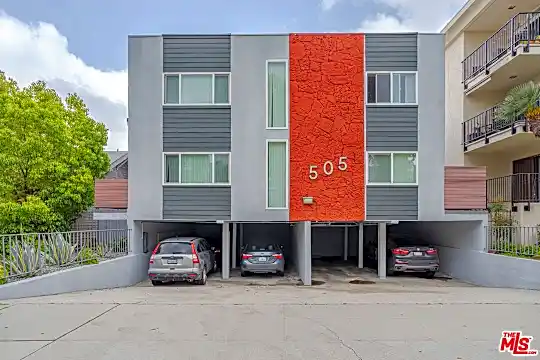 505 N Kenwood St #1 Photo 2