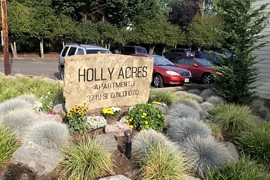 Holly Acres Photo 2