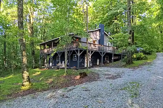 361 Chestnut Knob Trl Photo 1