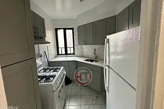 2059 McGraw Ave Photo 1