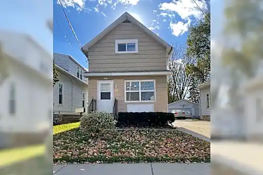 1005 Harney Ave Photo 1