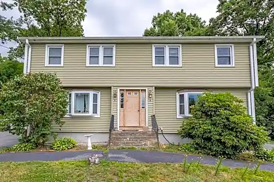 4 Rosa Cir Photo 1