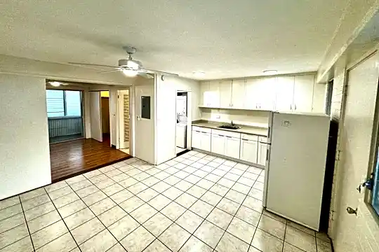 410 N?hua St Photo 2