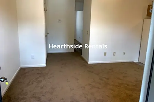 712 Patton Cir Photo 2