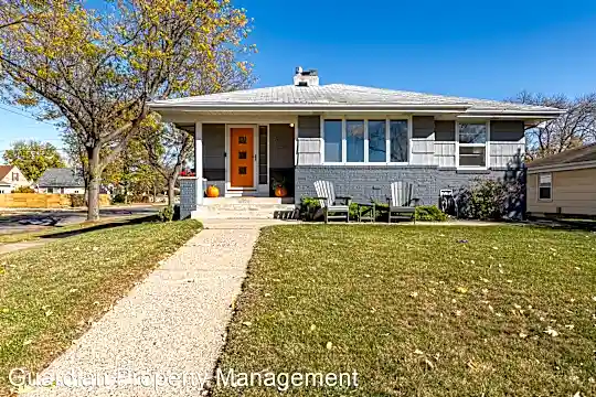 6001 Oliver Ave S Photo 1