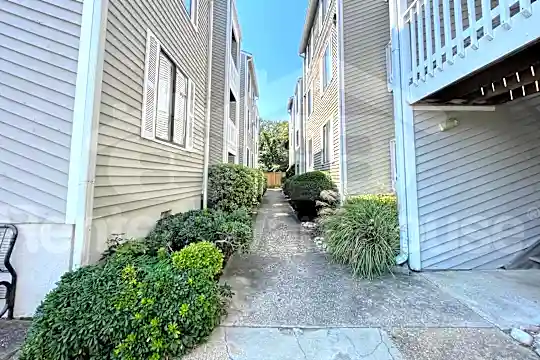 2325 Sea Shell Road Photo 1