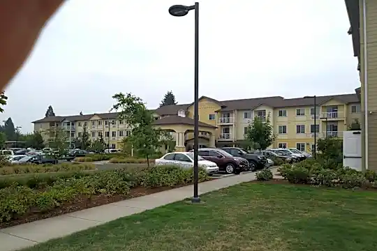 Crescent Park Senior Living Photo 1