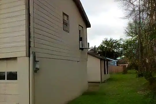 4323 Hain St Photo 2