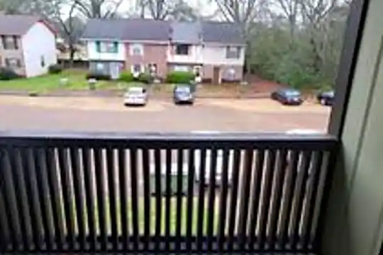 101 Gunter Ln Photo 2