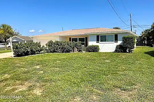25 Ocean Crest Dr Photo 2
