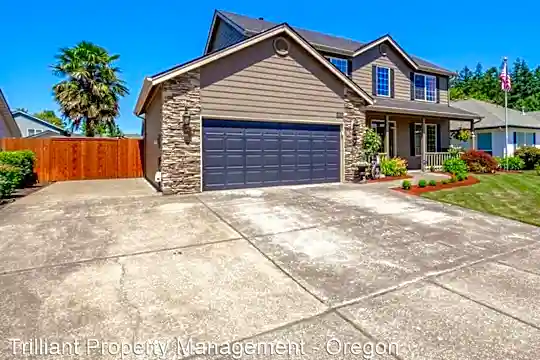 969 Parkmeadow Drive NE Photo 2