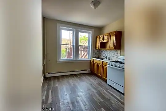 80 Union Ave #B7 Photo 1