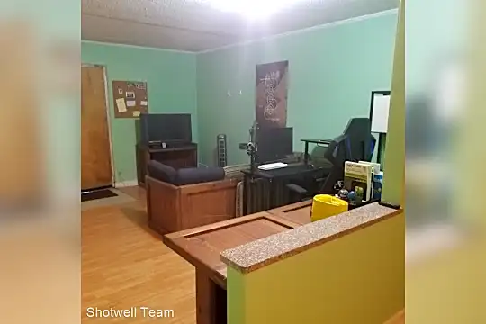 2755 Jersey Ave Photo 2
