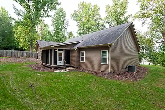 555 Issaqueena Trail Photo 2
