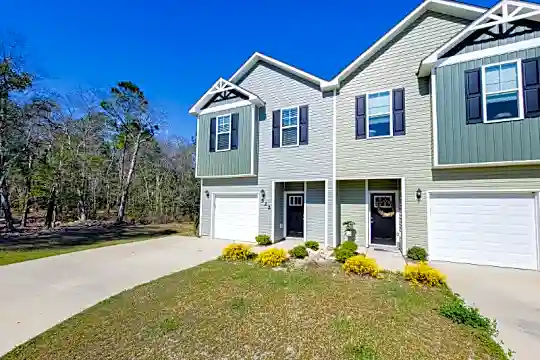 522 Shallotte Ln Photo 2