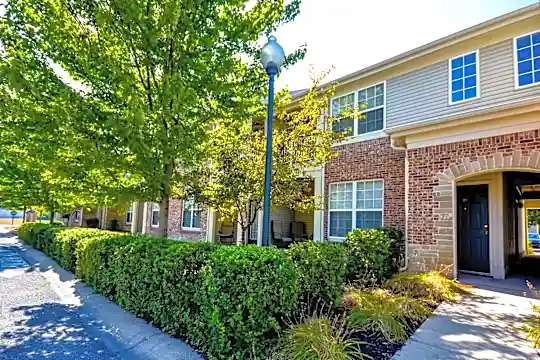 Linden Square Village Photo 1